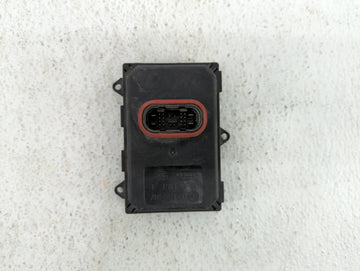 2016 Volkswagen Touareg Headlight Ballast Head Light - Oemusedautoparts1.com