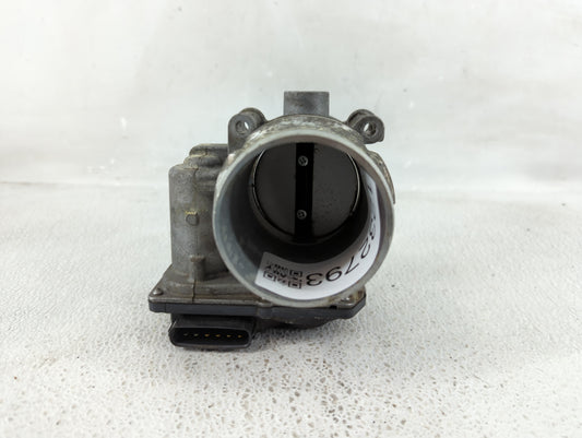 2015-2020 Volvo S60 Throttle Body P/N:78HL13-2510030-AAA HL13-2510030-AAA Fits Fits 2015 2016 2017 2018 2019 2020 2021 OEM U