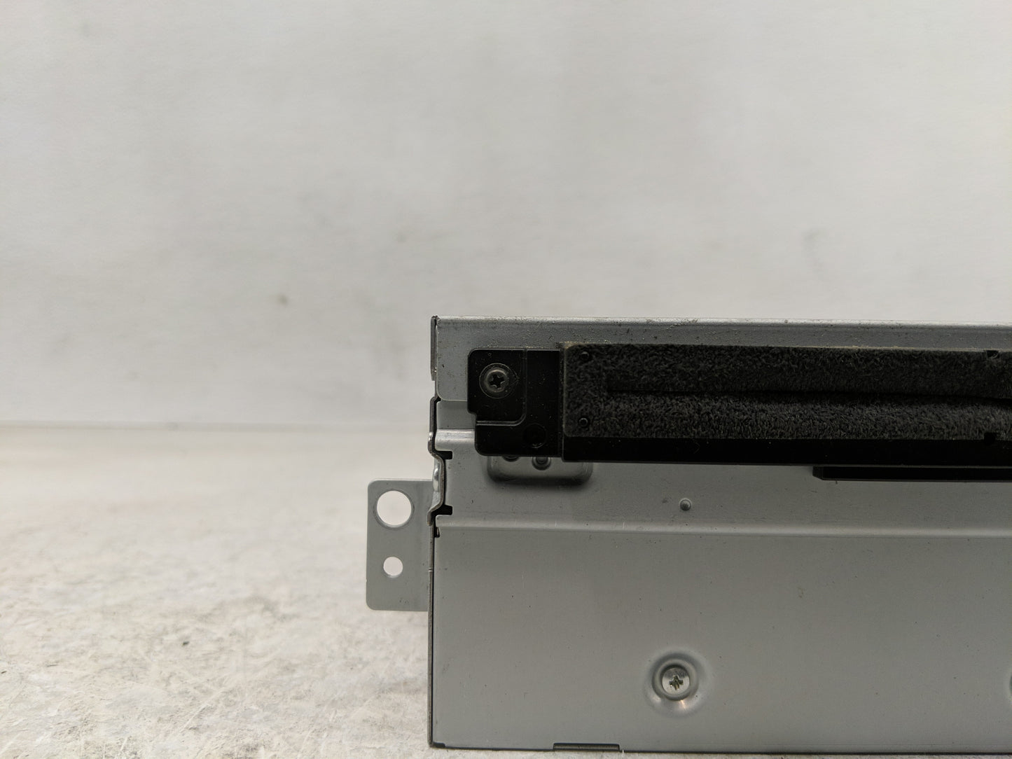 2016 Volvo S60 Radio AM FM Cd Player Receiver Replacement P/N:P31466584 AA Fits OEM Used Auto Parts - Oemusedautoparts1.com