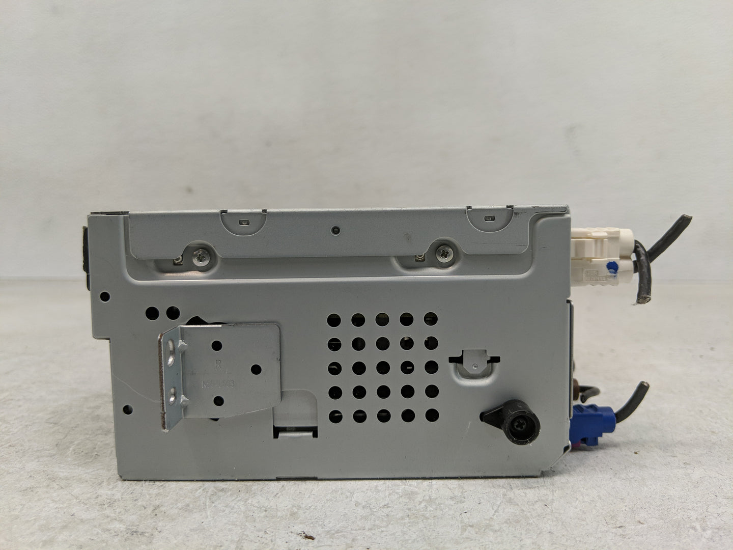 2016 Volvo S60 Radio AM FM Cd Player Receiver Replacement P/N:P31466584 AA Fits OEM Used Auto Parts - Oemusedautoparts1.com