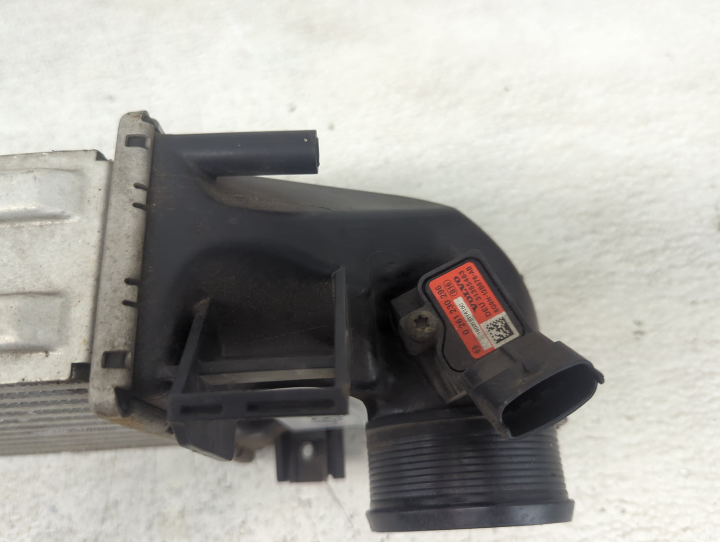 2012-2016 Volvo S60 Turbo Intercooler 1483812 - Oemusedautoparts1.com