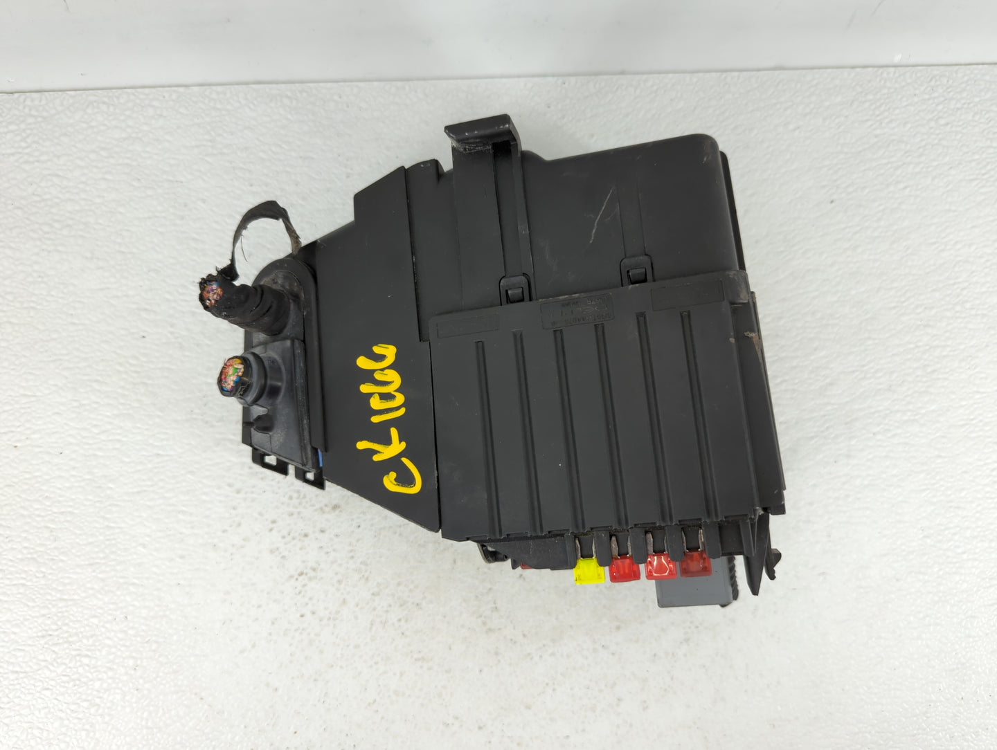 2014-2018 Volvo S60 Fusebox Fuse Box Panel Relay Module P/N:6G9T-14A067-CA Fits Fits 2012 2014 2015 2016 2017 2018 OEM Used 