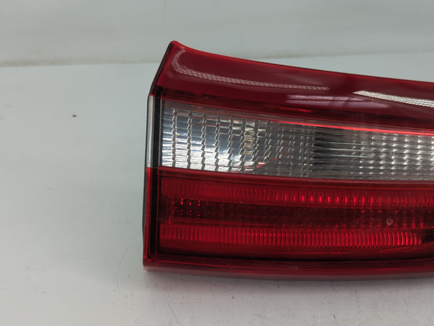 2016 Volvo S60 Tail Light Assembly Passenger Right OEM P/N:30796272 Fits Fits 2015 2017 2018 OEM Used Auto Parts - Oemusedau