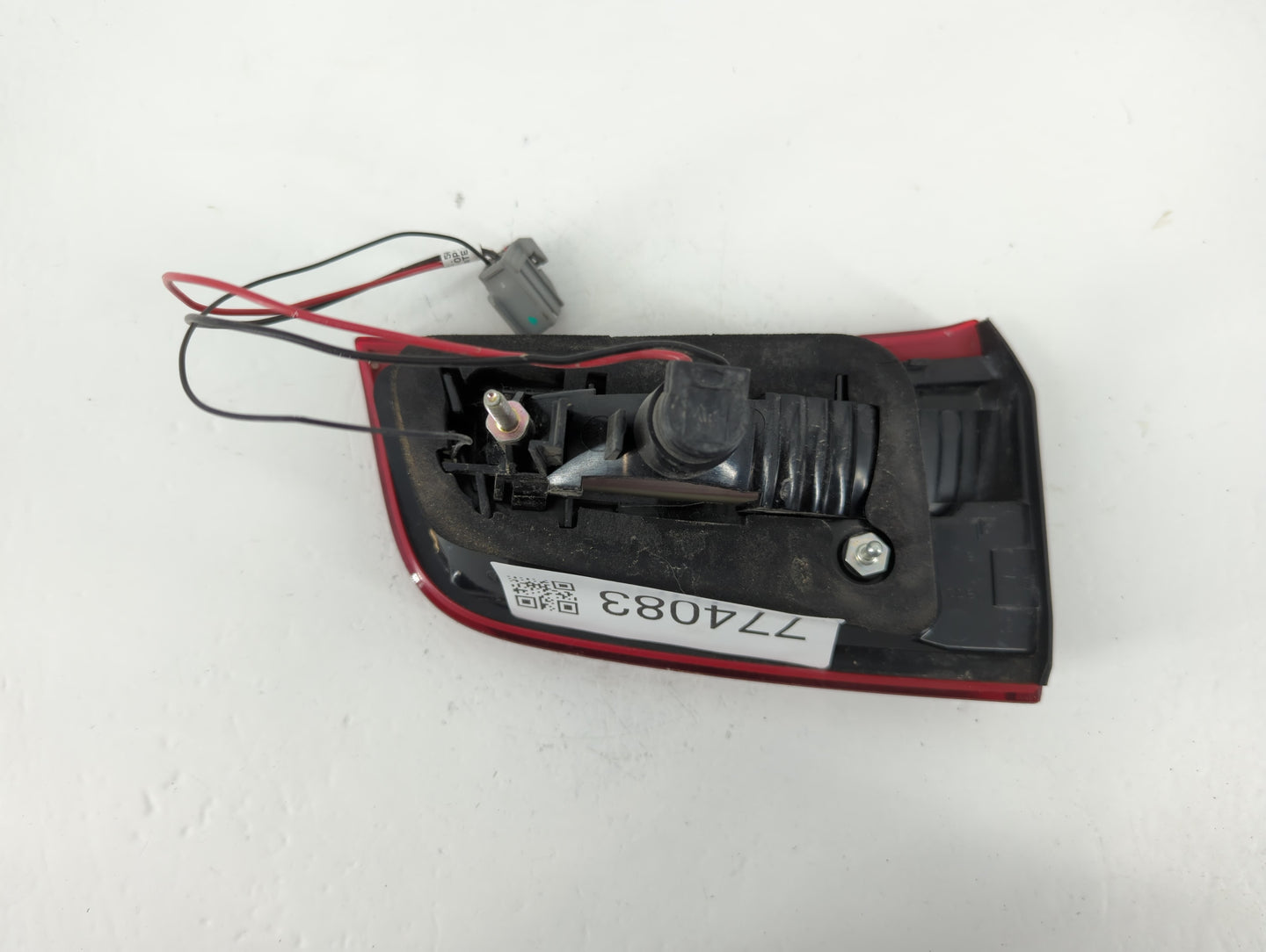 2016 Volvo S60 Tail Light Assembly Passenger Right OEM P/N:30796272 Fits Fits 2015 2017 2018 OEM Used Auto Parts - Oemusedau
