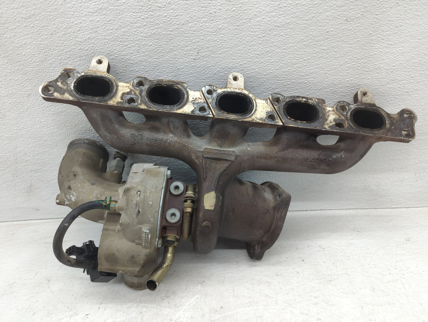 2016 Volvo V60 Turbocharger Turbo Charger Super Charger Supercharger - Oemusedautoparts1.com