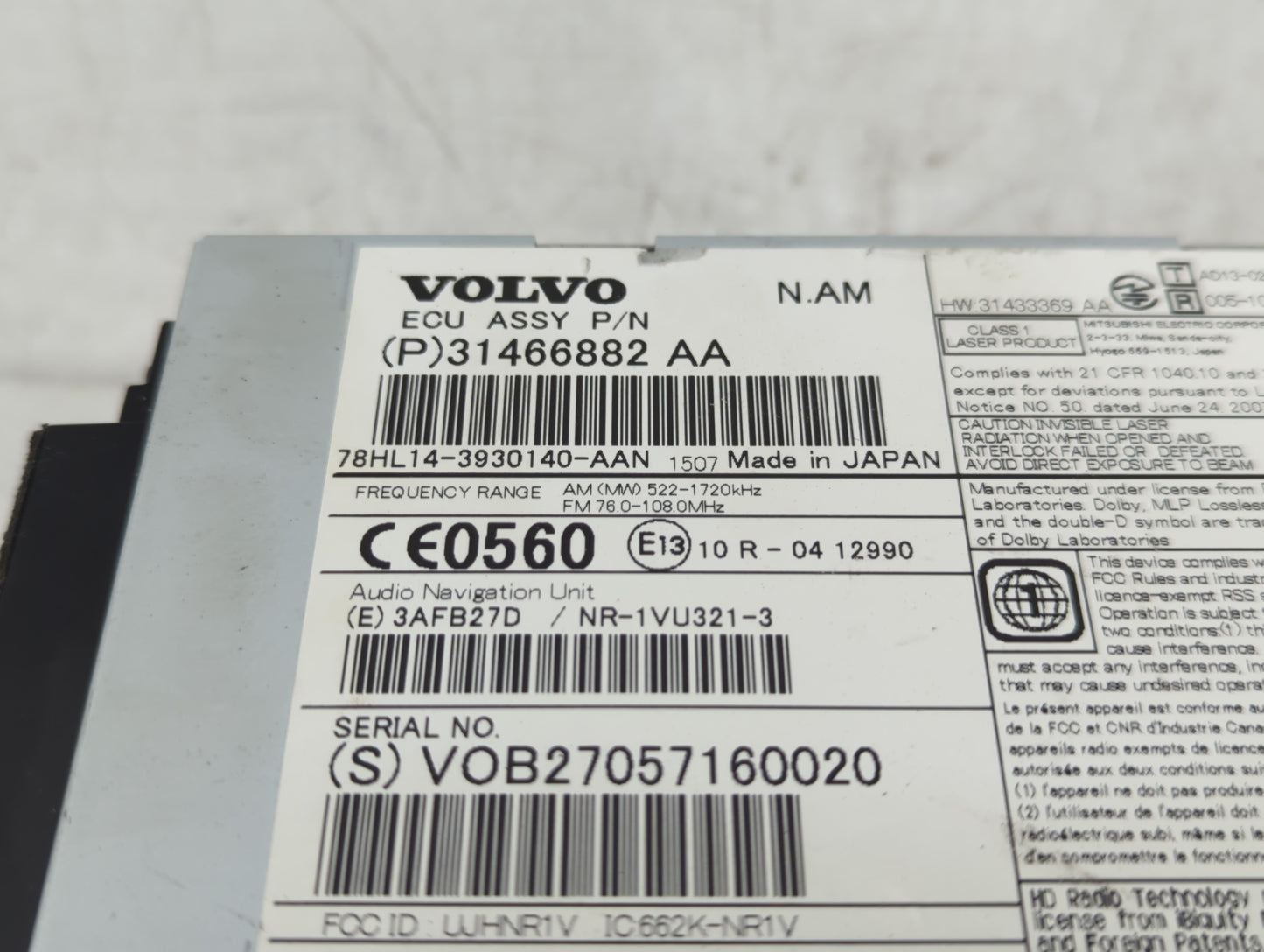 2016-2018 Volvo V60 Radio AM FM Cd Player Receiver Replacement P/N:31466882 AA Fits Fits 2015 2016 2017 2018 OEM Used Auto P