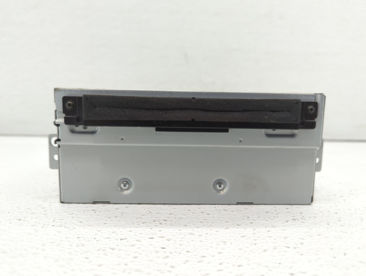 2016-2018 Volvo V60 Am Fm Cd Player Radio Receiver - Oemusedautoparts1.com