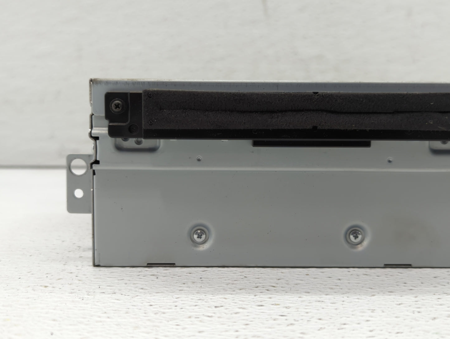 2016-2018 Volvo V60 Am Fm Cd Player Radio Receiver - Oemusedautoparts1.com