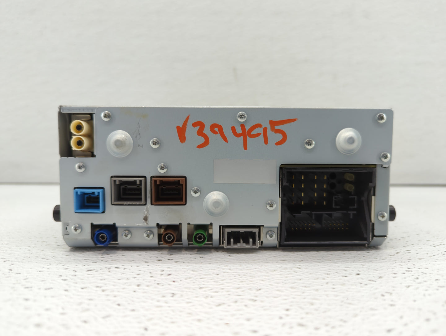 2016-2018 Volvo V60 Am Fm Cd Player Radio Receiver - Oemusedautoparts1.com