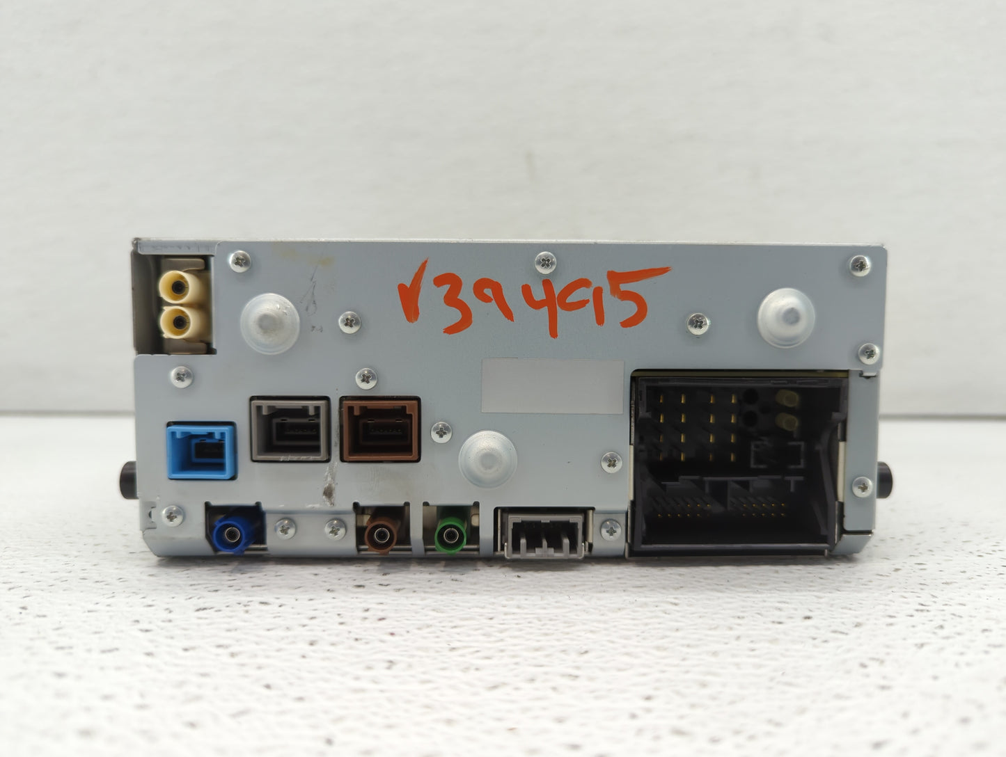 2016-2018 Volvo V60 Am Fm Cd Player Radio Receiver - Oemusedautoparts1.com