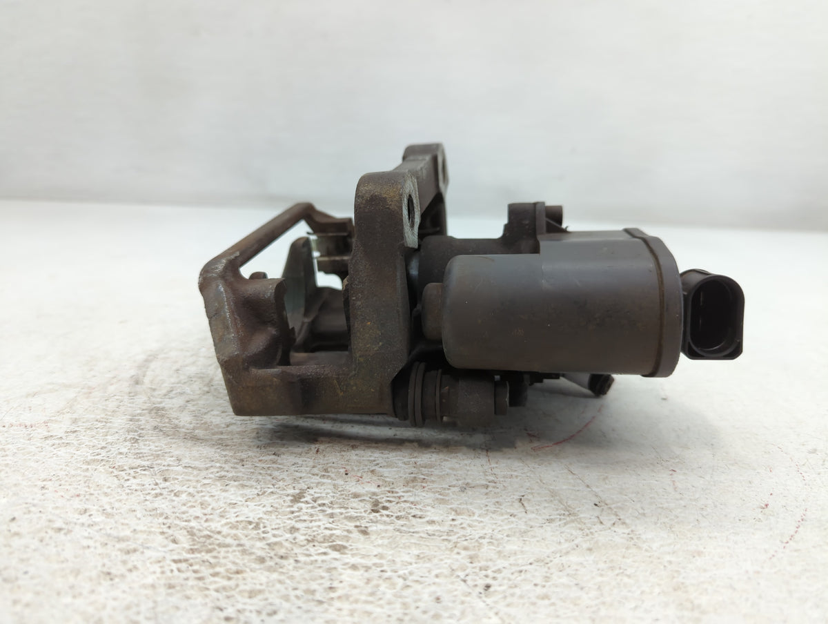 Volvo V60 Cross Country Rear Driver Left Brake Caliper - Oemusedautoparts1.com