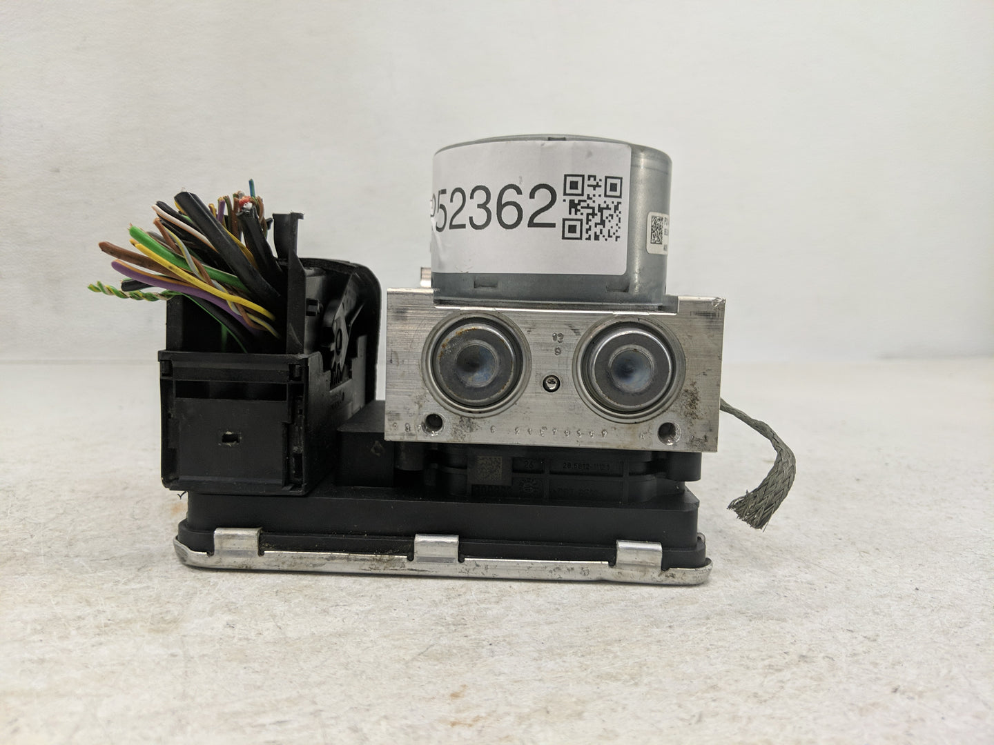 2016-2017 Volvo Xc90 ABS Pump Control Module Replacement P/N:P31445475 Fits Fits 2016 2017 OEM Used Auto Parts - Oemusedauto