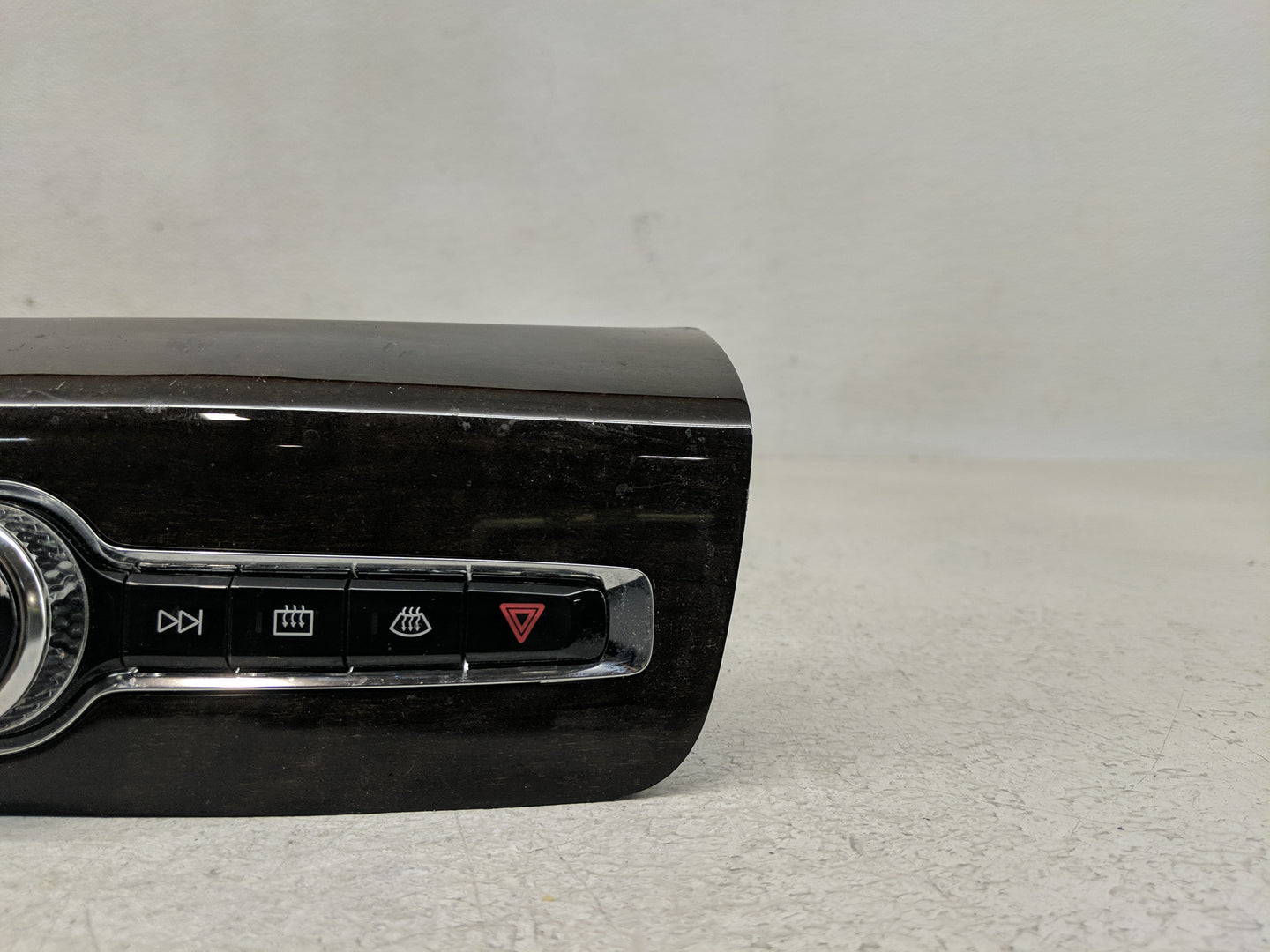 2016 Volvo Xc90 Radio AM FM Cd Player Receiver Replacement P/N:P31346789 Fits OEM Used Auto Parts - Oemusedautoparts1.com