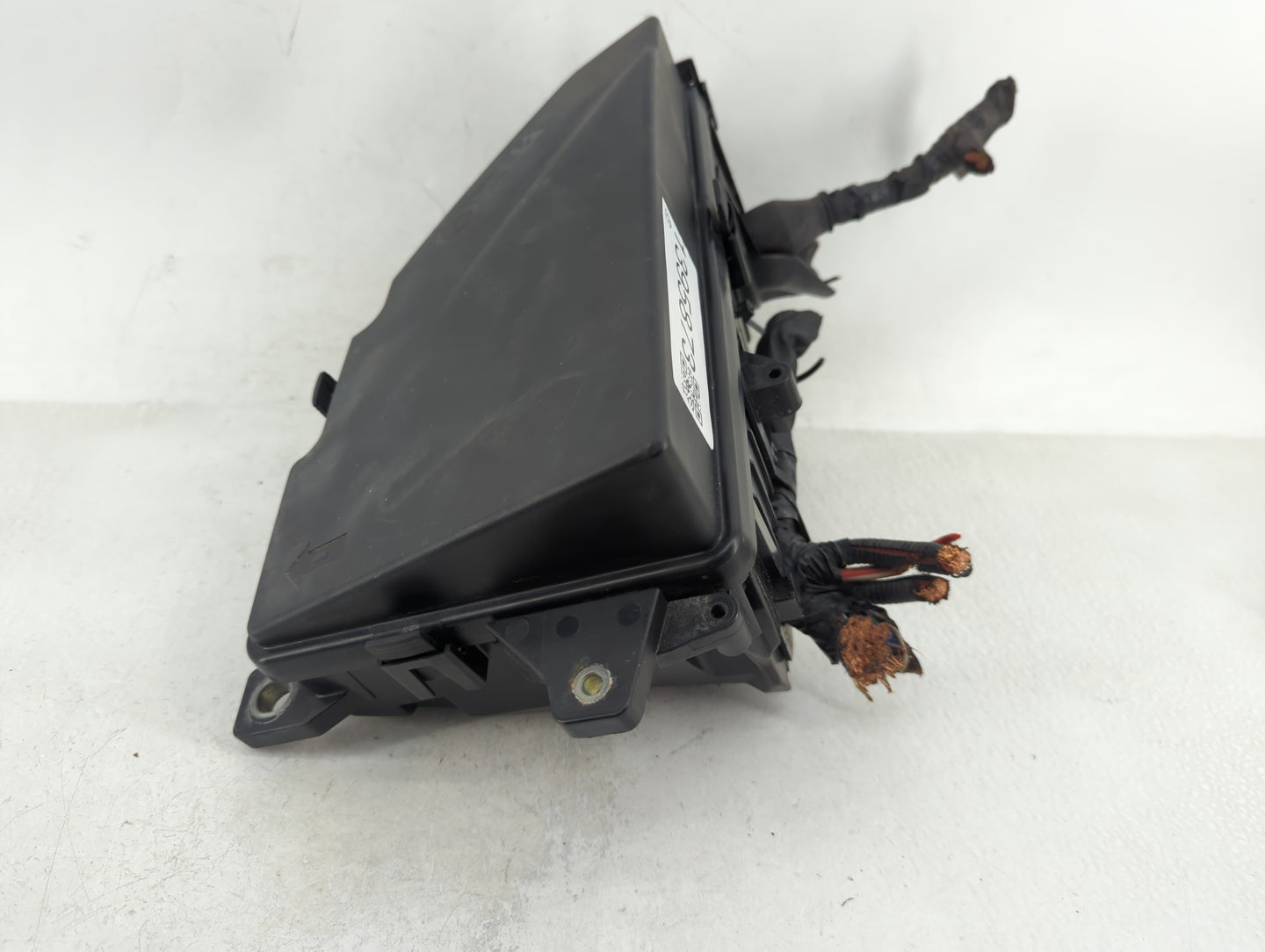 2016-2021 Volvo Xc90 Fusebox Fuse Box Panel Relay Module P/N:624829933 Fits Fits 2016 2017 2018 2019 2020 2021 OEM Used Auto