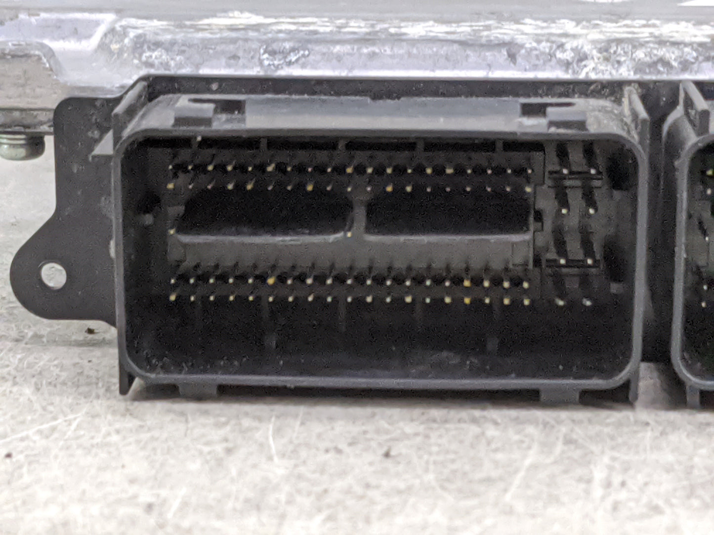 2017-2021 Volvo Xc90 PCM Engine Control Computer ECU ECM PCU OEM P/N:31452233 MB279700-9632 Fits Fits 2017 2018 2019 2020 20