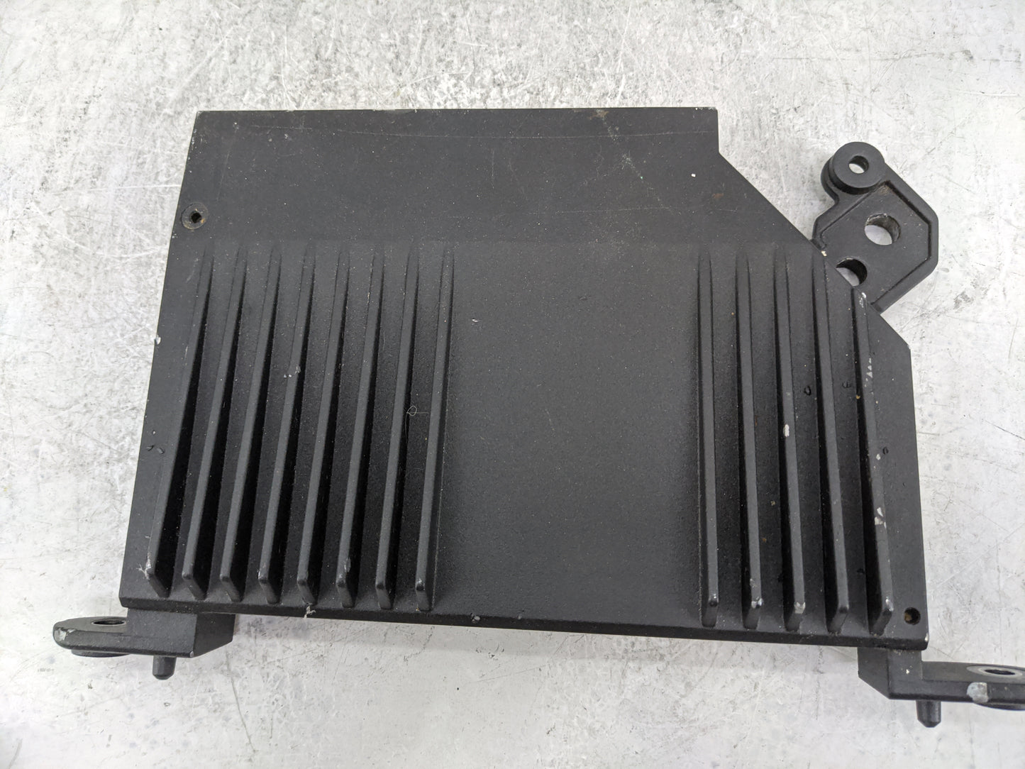 2016-2020 Volvo Xc90 Radio Speaker Amplifier - Oemusedautoparts1.com