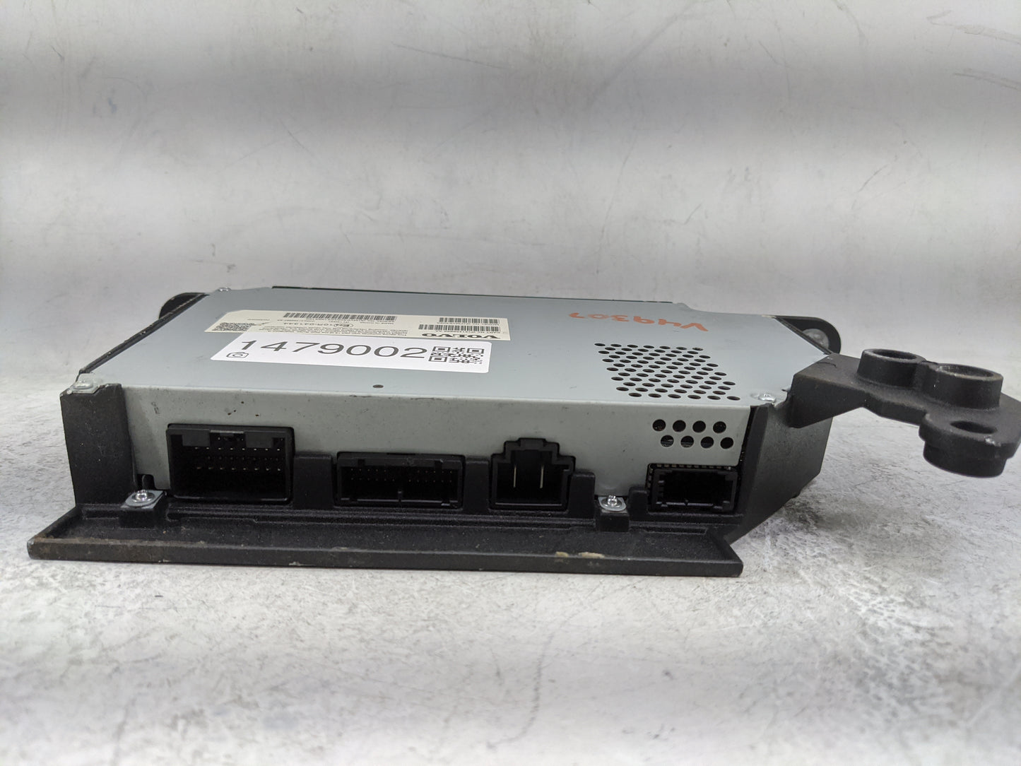 2016-2020 Volvo Xc90 Radio Speaker Amplifier - Oemusedautoparts1.com