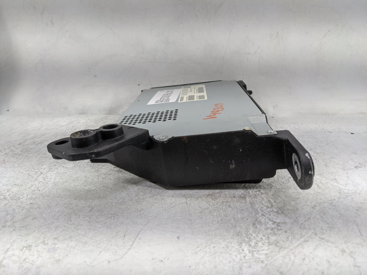 2016-2020 Volvo Xc90 Radio Speaker Amplifier - Oemusedautoparts1.com
