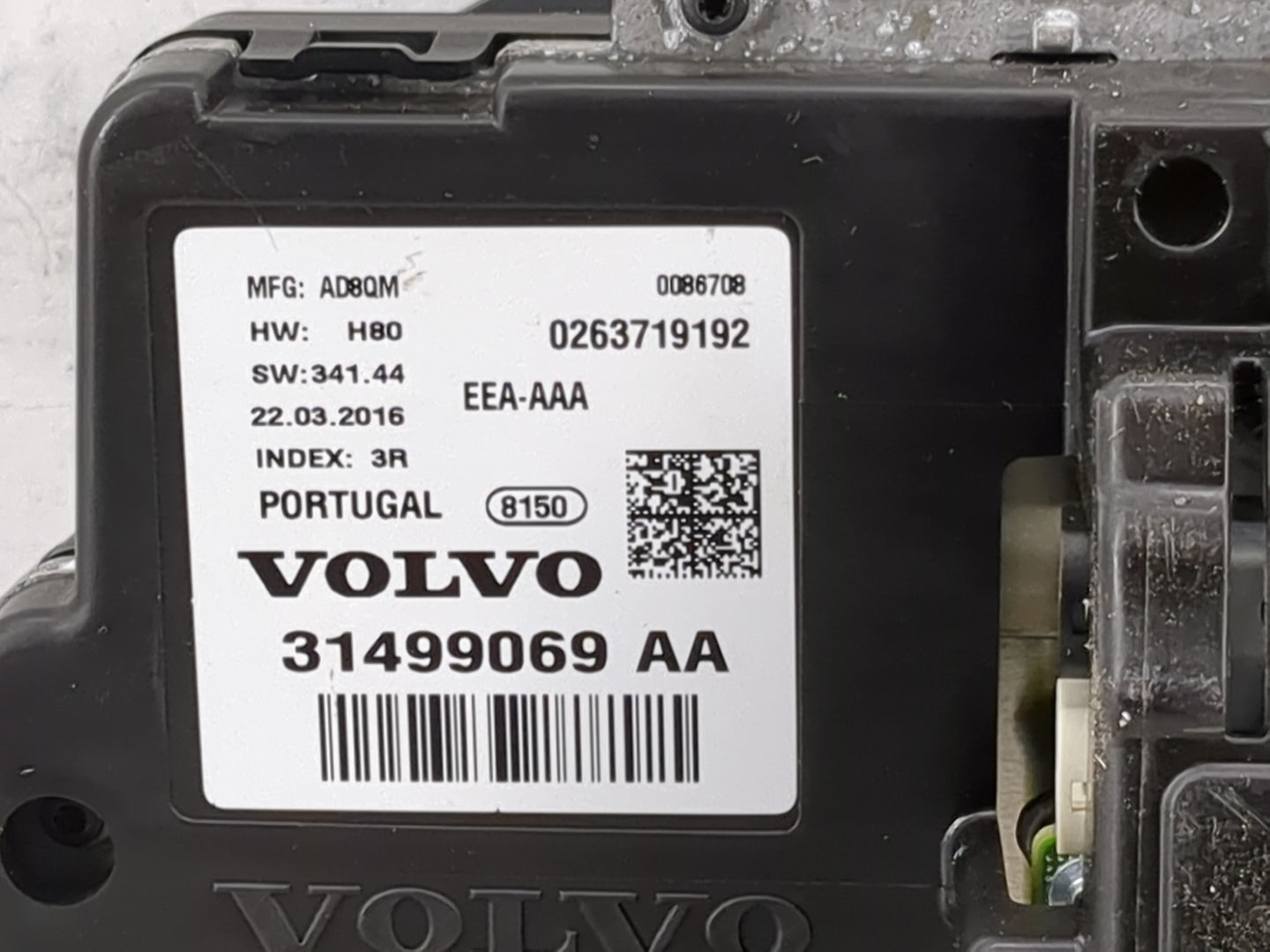2016-2017 Volvo Xc90 Instrument Cluster Speedometer Gauges P/N:31499069AA 0263719192, AD8QM Miles: Fits Fits 2016 2017 OEM U