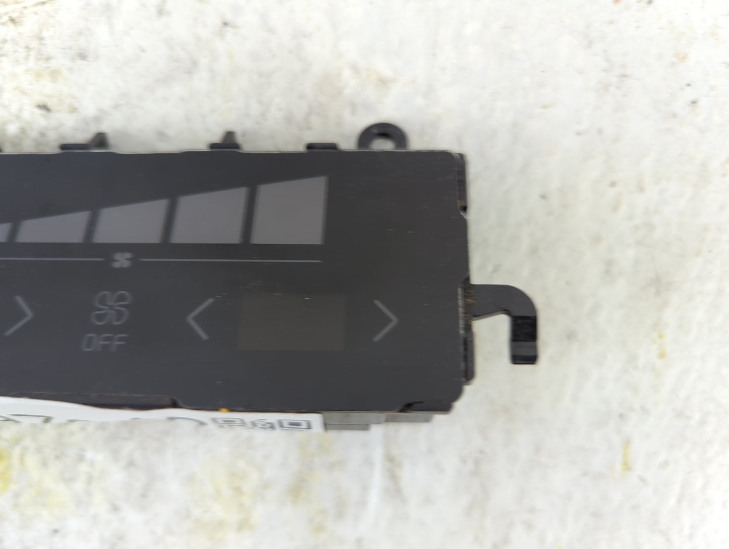 2016-2021 Volvo Xc90 Climate Control Module Temperature AC/Heater Replacement P/N:P31346788 15W321 Fits OEM Used Auto Parts 
