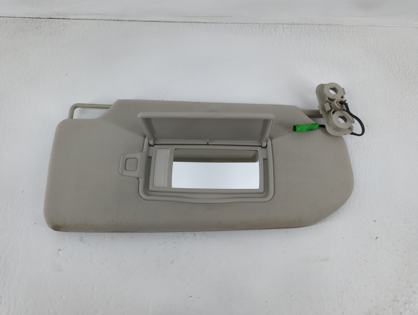 2016-2021 Volvo Xc90 Sun Visor Shade Replacement Passenger Right Mirror Fits Fits 2016 2017 2018 2019 2020 2021 OEM Used Aut