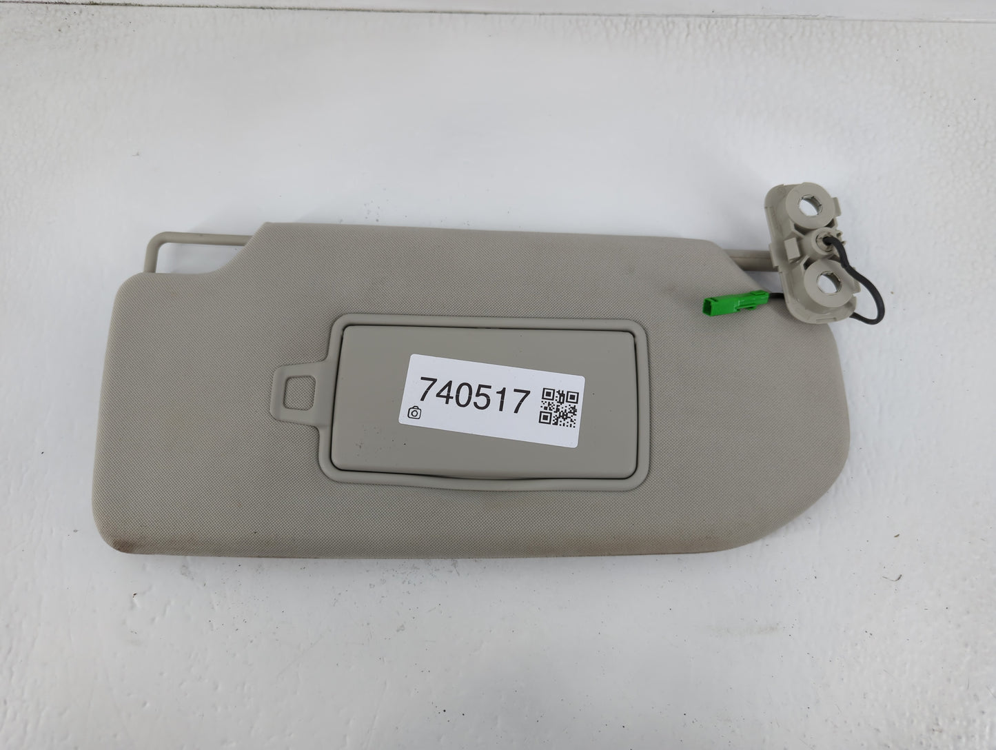 2016-2021 Volvo Xc90 Sun Visor Shade Replacement Passenger Right Mirror Fits Fits 2016 2017 2018 2019 2020 2021 OEM Used Aut