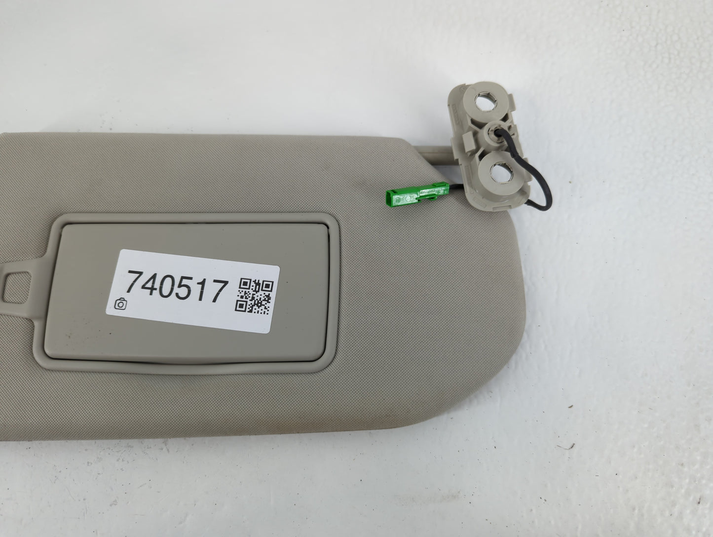 2016-2021 Volvo Xc90 Sun Visor Shade Replacement Passenger Right Mirror Fits Fits 2016 2017 2018 2019 2020 2021 OEM Used Aut