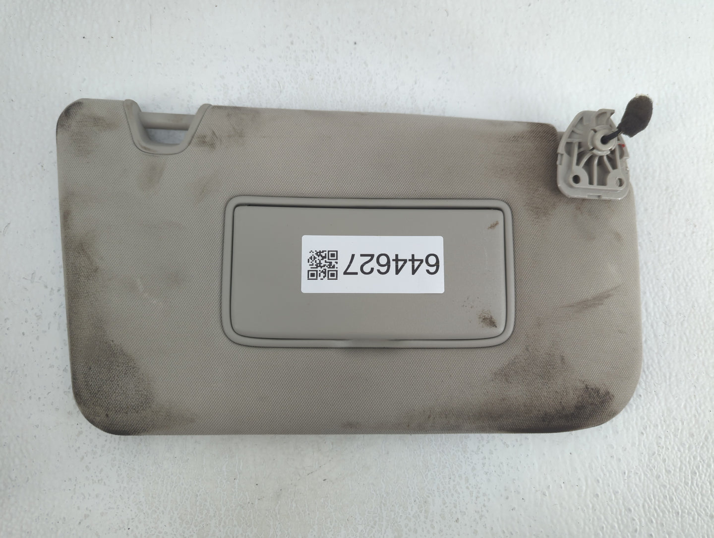 2014-2017 Nissan Rogue Sun Visor Shade Replacement Passenger Right Mirror Fits Fits 2014 2015 2016 2017 OEM Used Auto Parts 