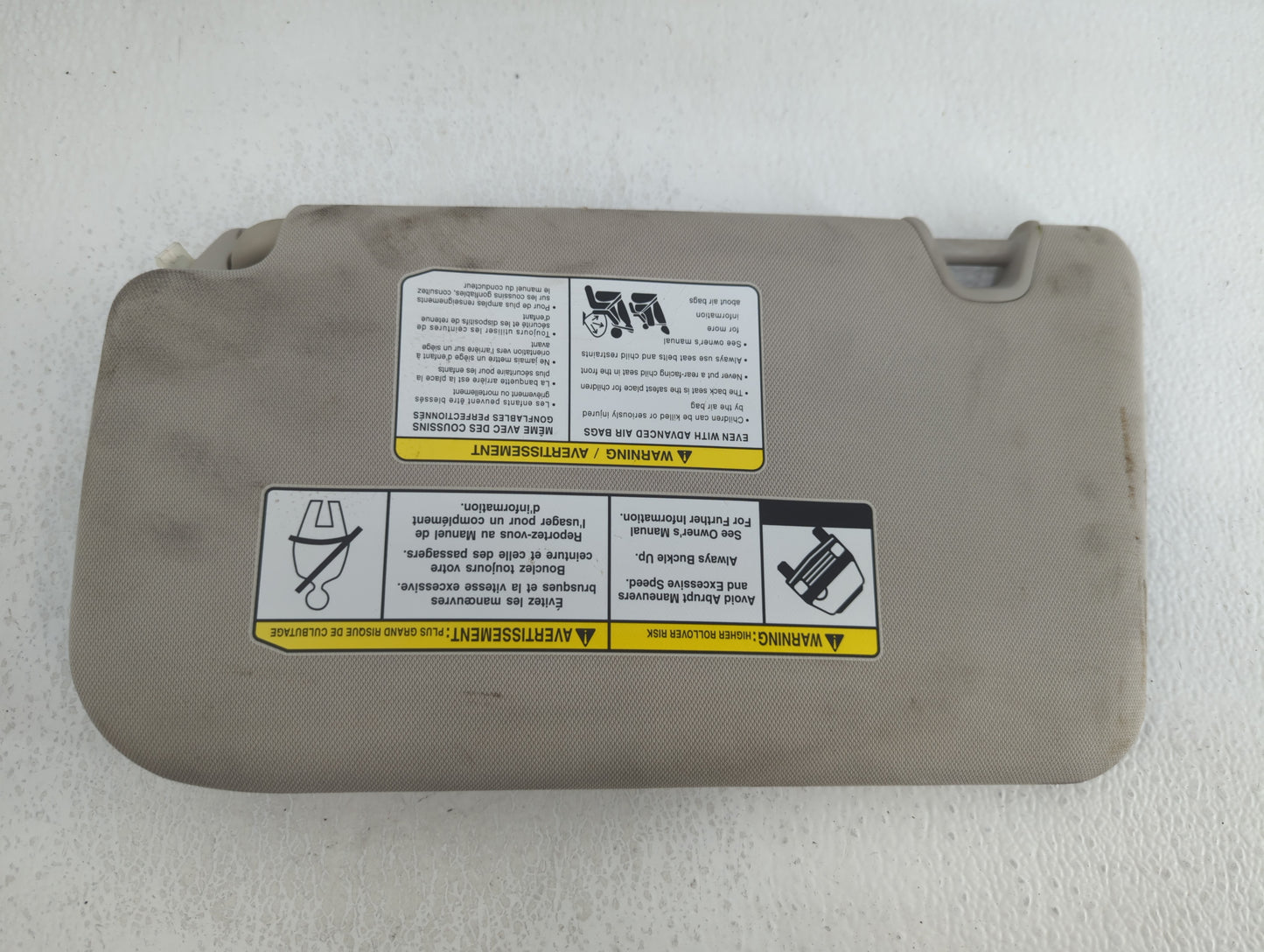 2014-2017 Nissan Rogue Sun Visor Shade Replacement Passenger Right Mirror Fits Fits 2014 2015 2016 2017 OEM Used Auto Parts 