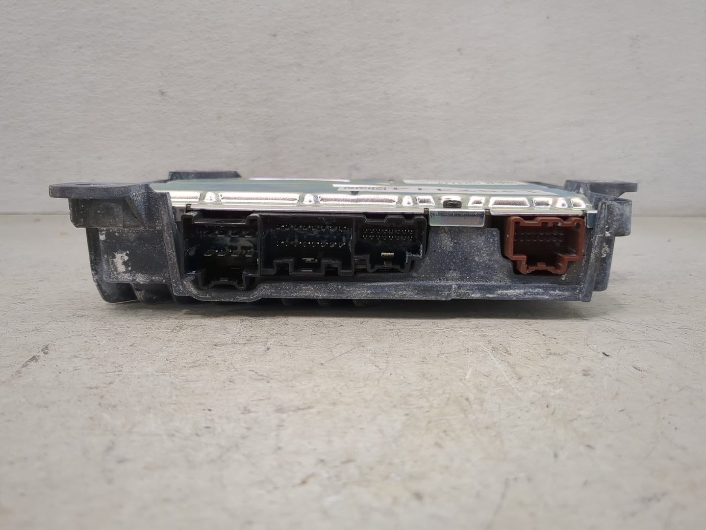 2017 Camaro Radio AM FM Cd Player Receiver Replacement Fits OEM Used Auto Parts - Oemusedautoparts1.com