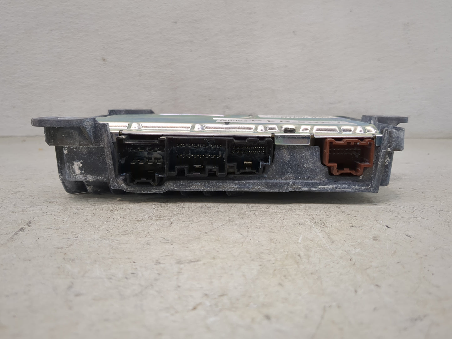 2017 Camaro Radio AM FM Cd Player Receiver Replacement Fits OEM Used Auto Parts - Oemusedautoparts1.com