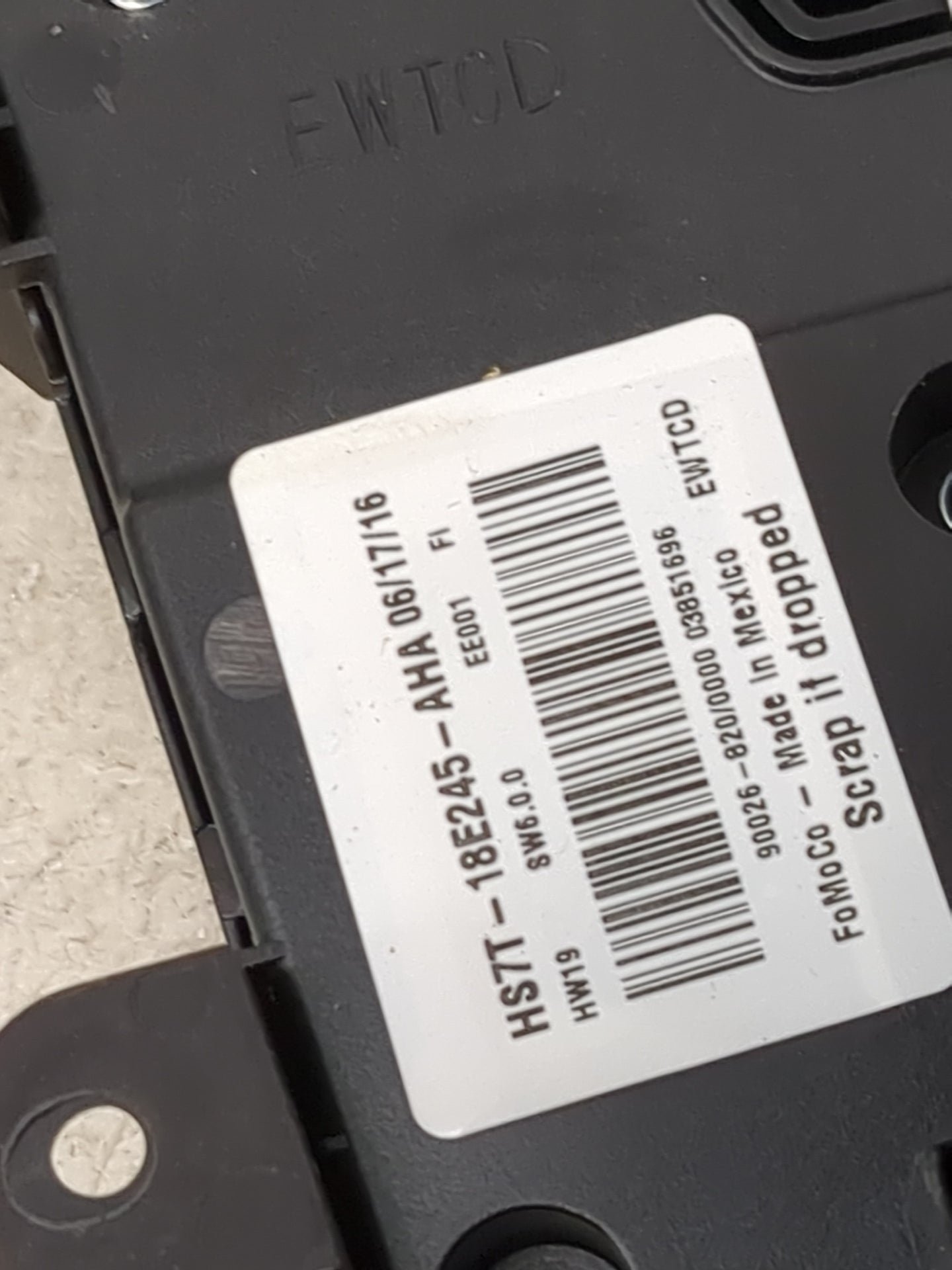 2016-2020 Ford Fusion Radio Control Panel 1468178 - Oemusedautoparts1.com