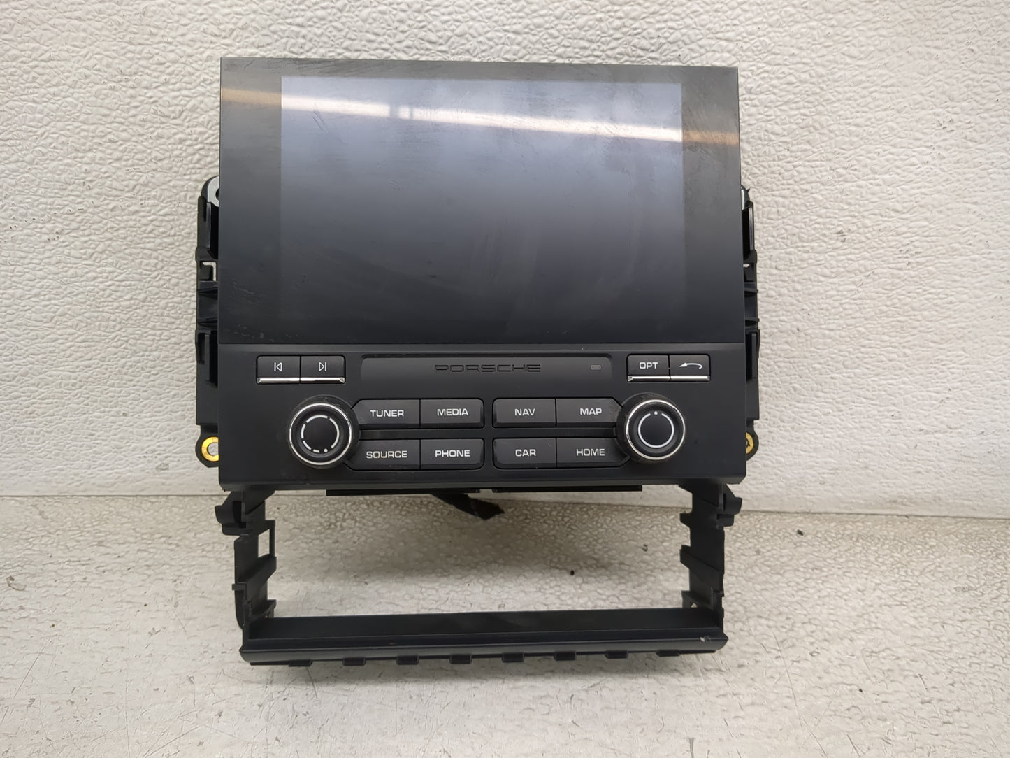 2017 Macan Radio AM FM Cd Player Receiver Replacement Fits OEM Used Auto Parts - Oemusedautoparts1.com