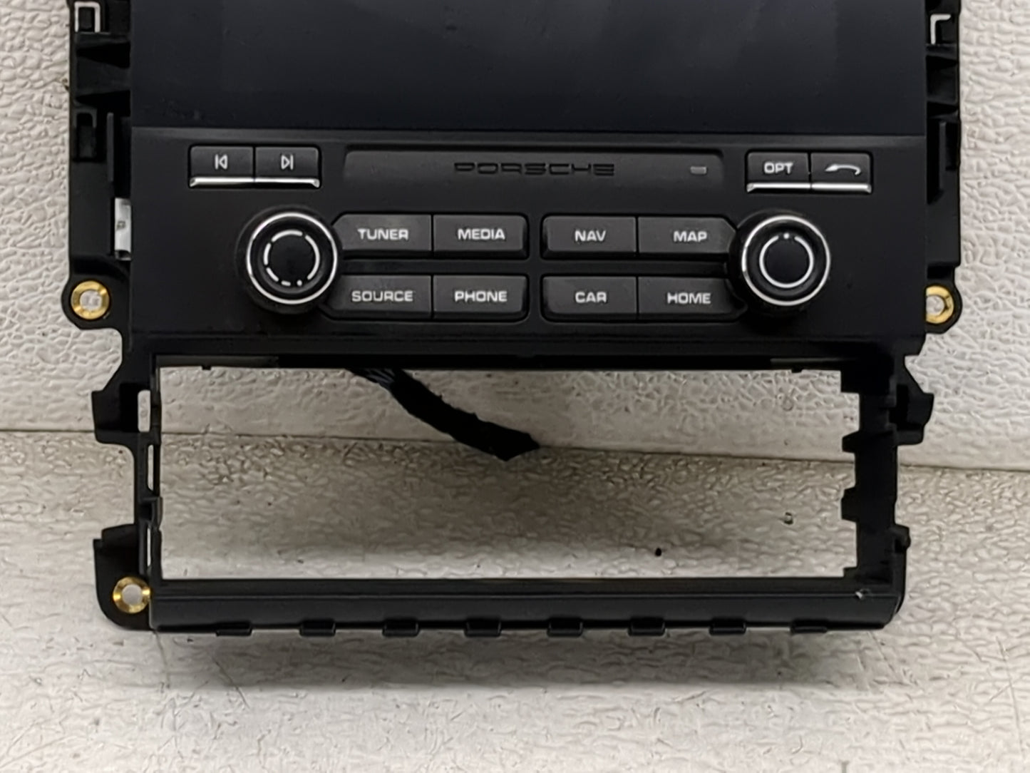 2017 Macan Radio AM FM Cd Player Receiver Replacement Fits OEM Used Auto Parts - Oemusedautoparts1.com
