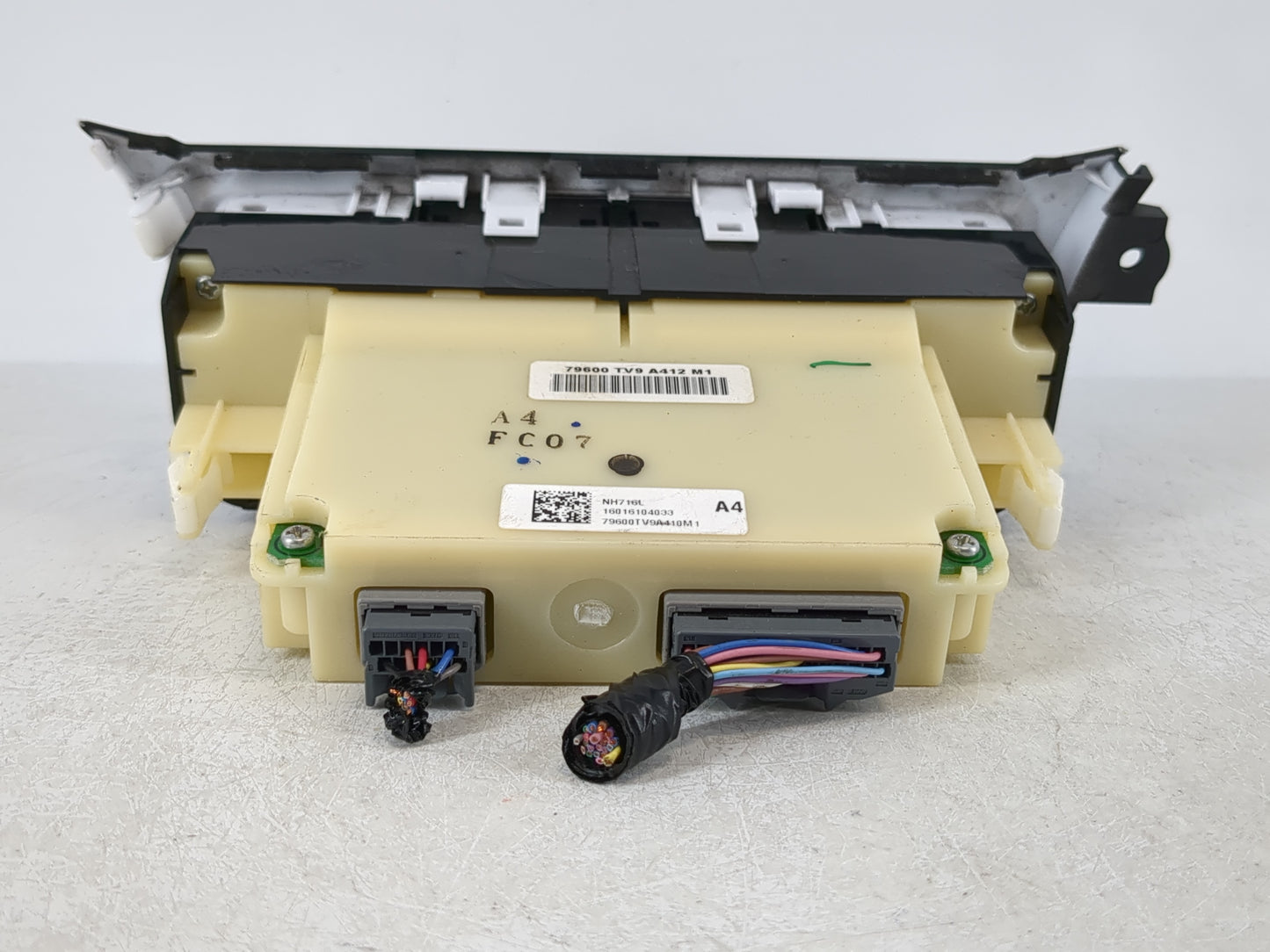 2016-2018 Acura Ilx Climate Control Module Temperature AC/Heater Replacement P/N:79600 TV9 A412 M1 Fits Fits 2016 2017 2018 