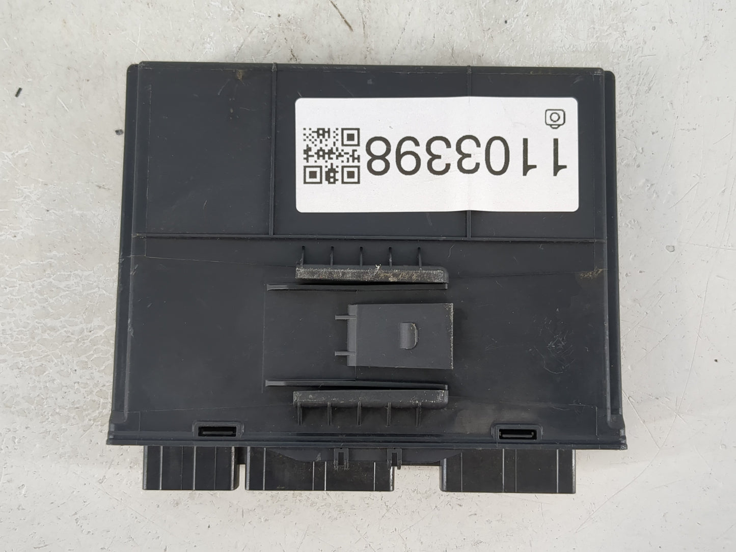 2016-2018 Acura Ilx Chassis Control Module Ccm Bcm Body Control - Oemusedautoparts1.com