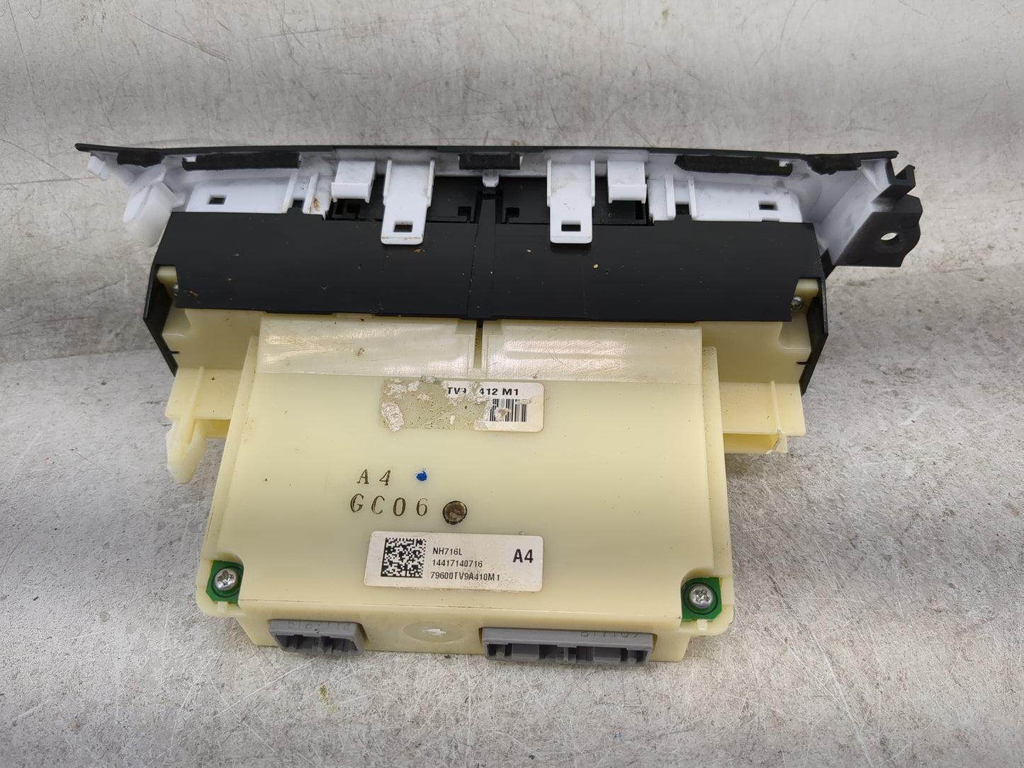2016-2018 Acura Ilx Climate Control Module Temperature AC/Heater Replacement P/N:79600TV9A410M1 Fits Fits 2016 2017 2018 OEM