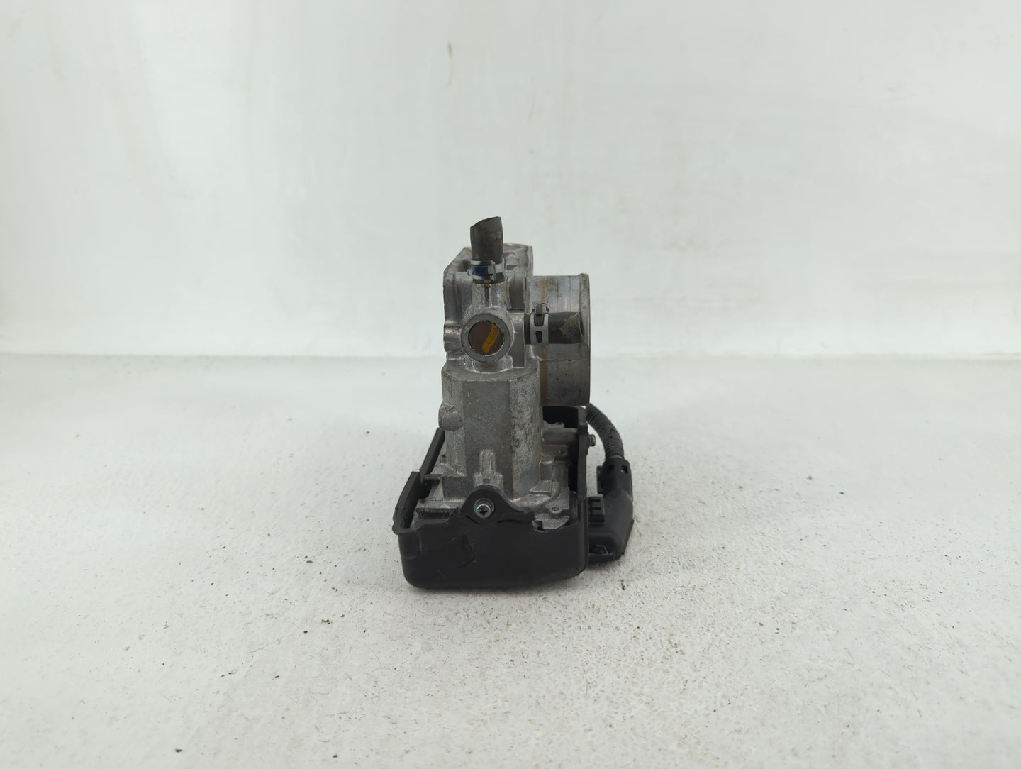2016-2022 Acura Ilx Throttle Body P/N:GMF4A Fits Fits 2013 2014 2015 2016 2017 2018 2019 2020 2021 2022 OEM Used Auto Parts 