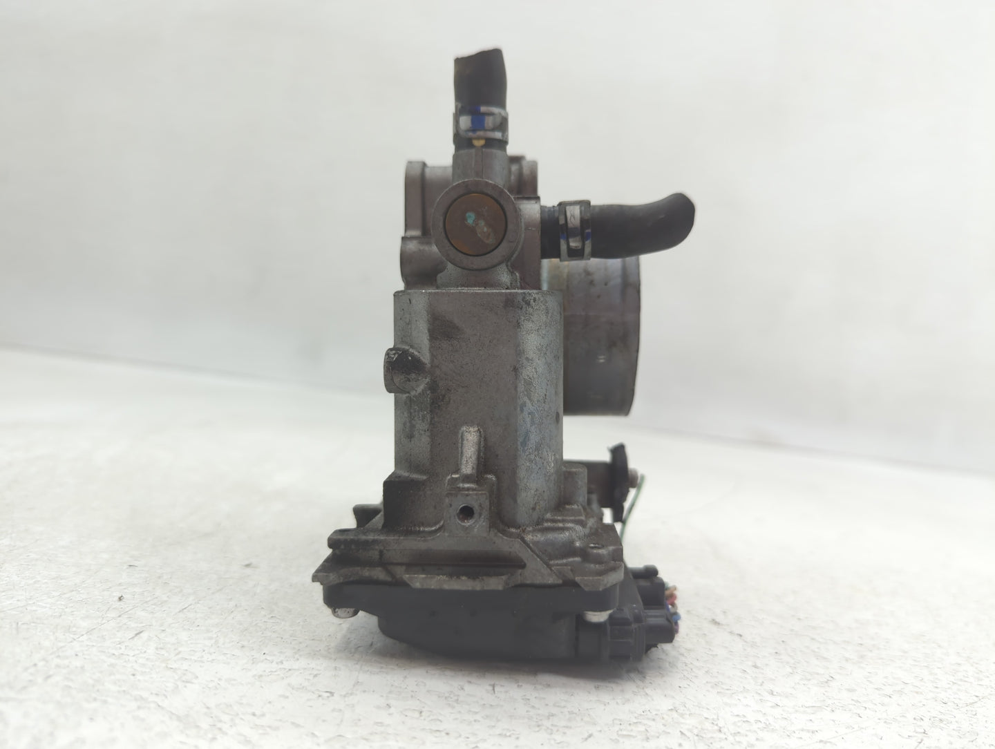 2016-2022 Acura Ilx Throttle Body P/N:U38494646998 Fits Fits 2013 2014 2015 2016 2017 2018 2019 2020 2021 2022 OEM Used Auto