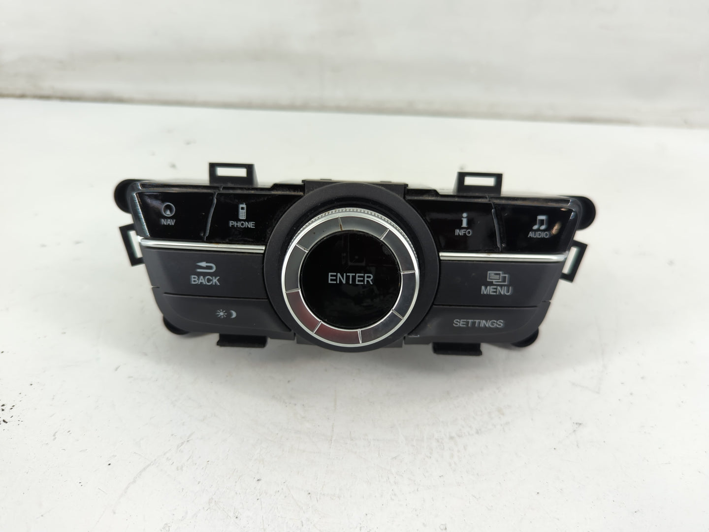 2014-2017 Acura Mdx Radio AM FM Cd Player Receiver Replacement P/N:M53408 Fits Fits 2014 2015 2016 2017 OEM Used Auto Parts 