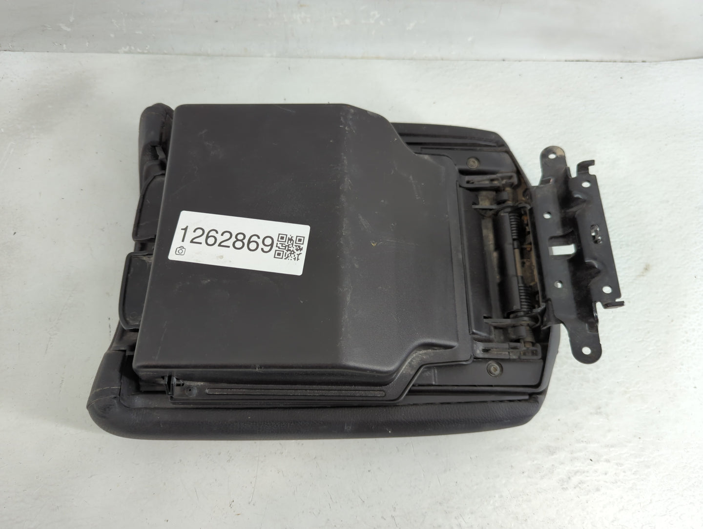 2017 Acura Mdx Center Console Armrest Cover Lid Fits OEM Used Auto Parts - Oemusedautoparts1.com