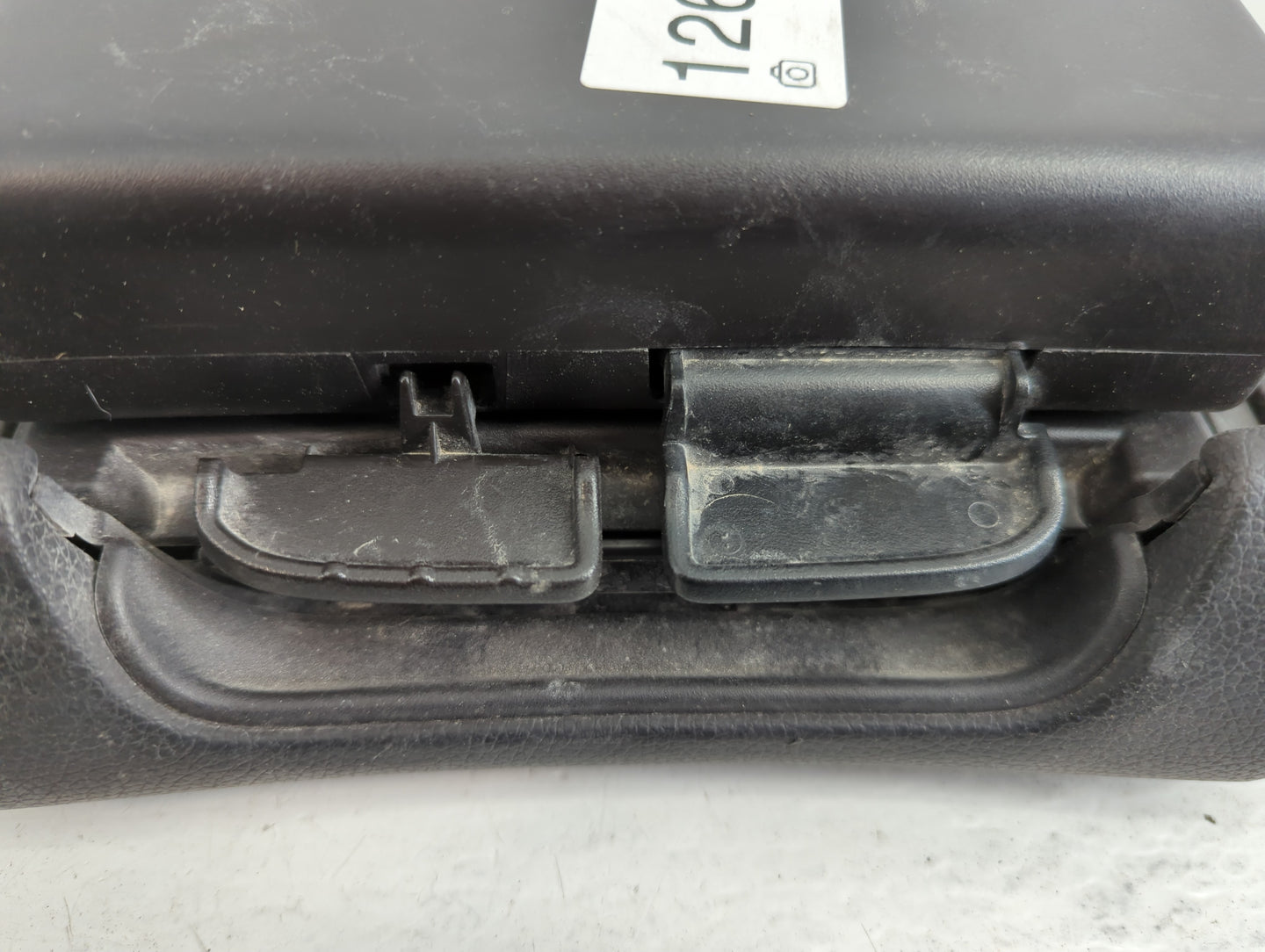 2017 Acura Mdx Center Console Armrest Cover Lid Fits OEM Used Auto Parts - Oemusedautoparts1.com