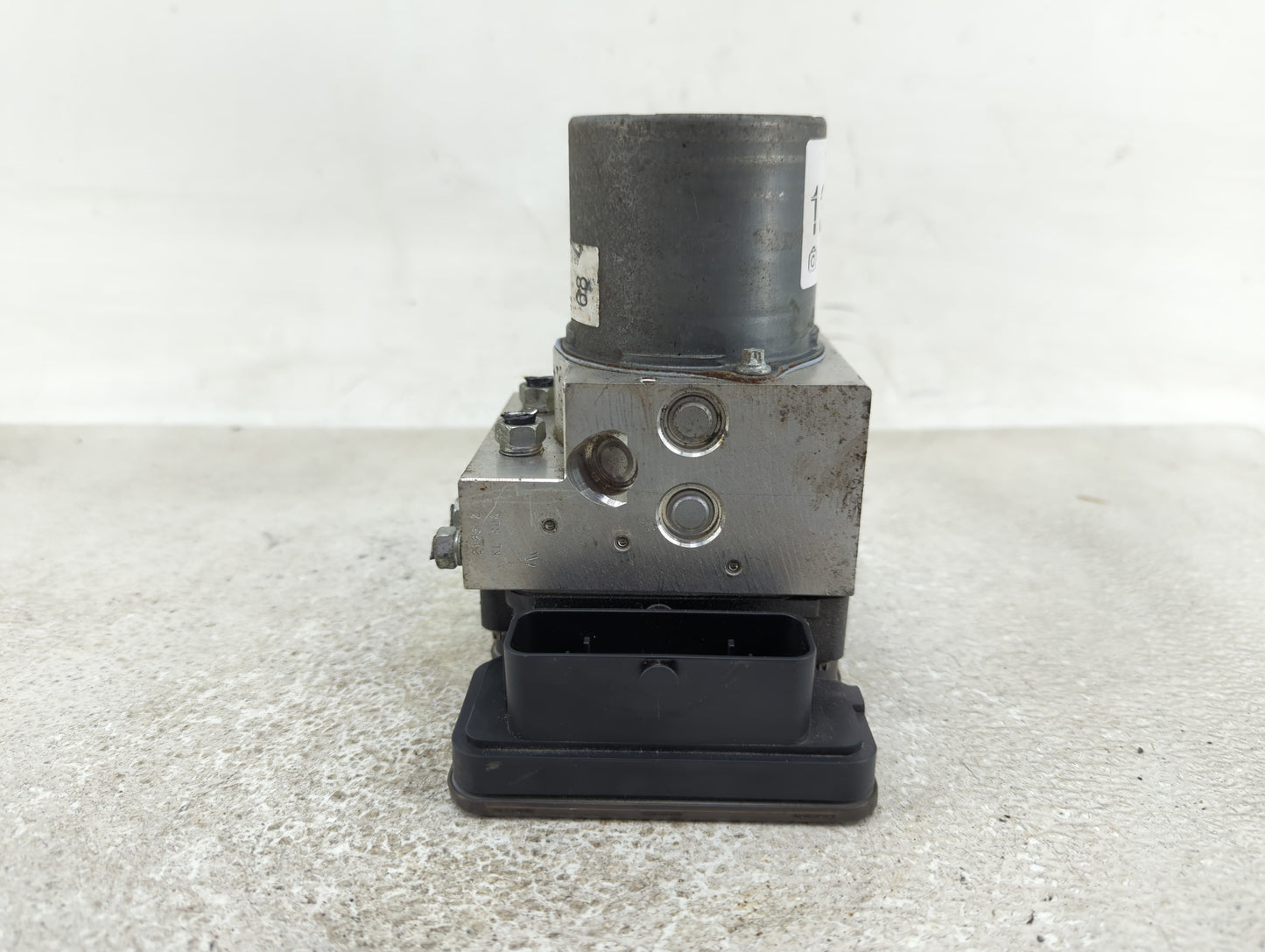 2017-2019 Acura Mdx ABS Pump Control Module Replacement P/N:57110-TZ6-A810-M1 Fits Fits 2017 2018 2019 OEM Used Auto Parts -