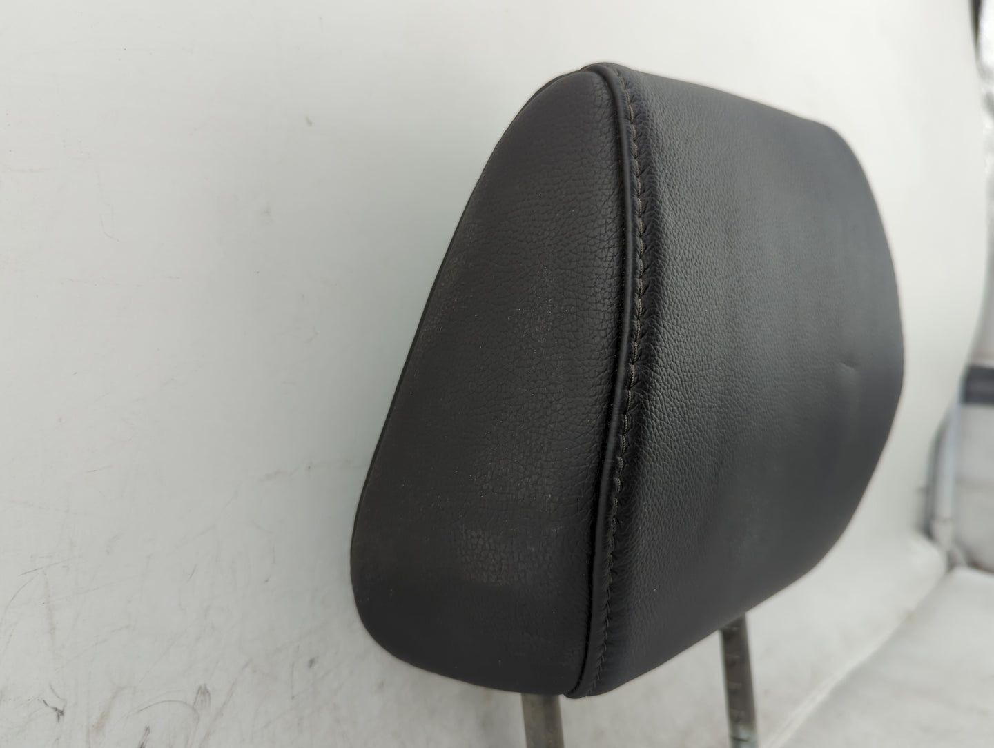2017-2019 Acura Mdx Headrest Head Rest Front Driver Passenger Seat Black - Oemusedautoparts1.com