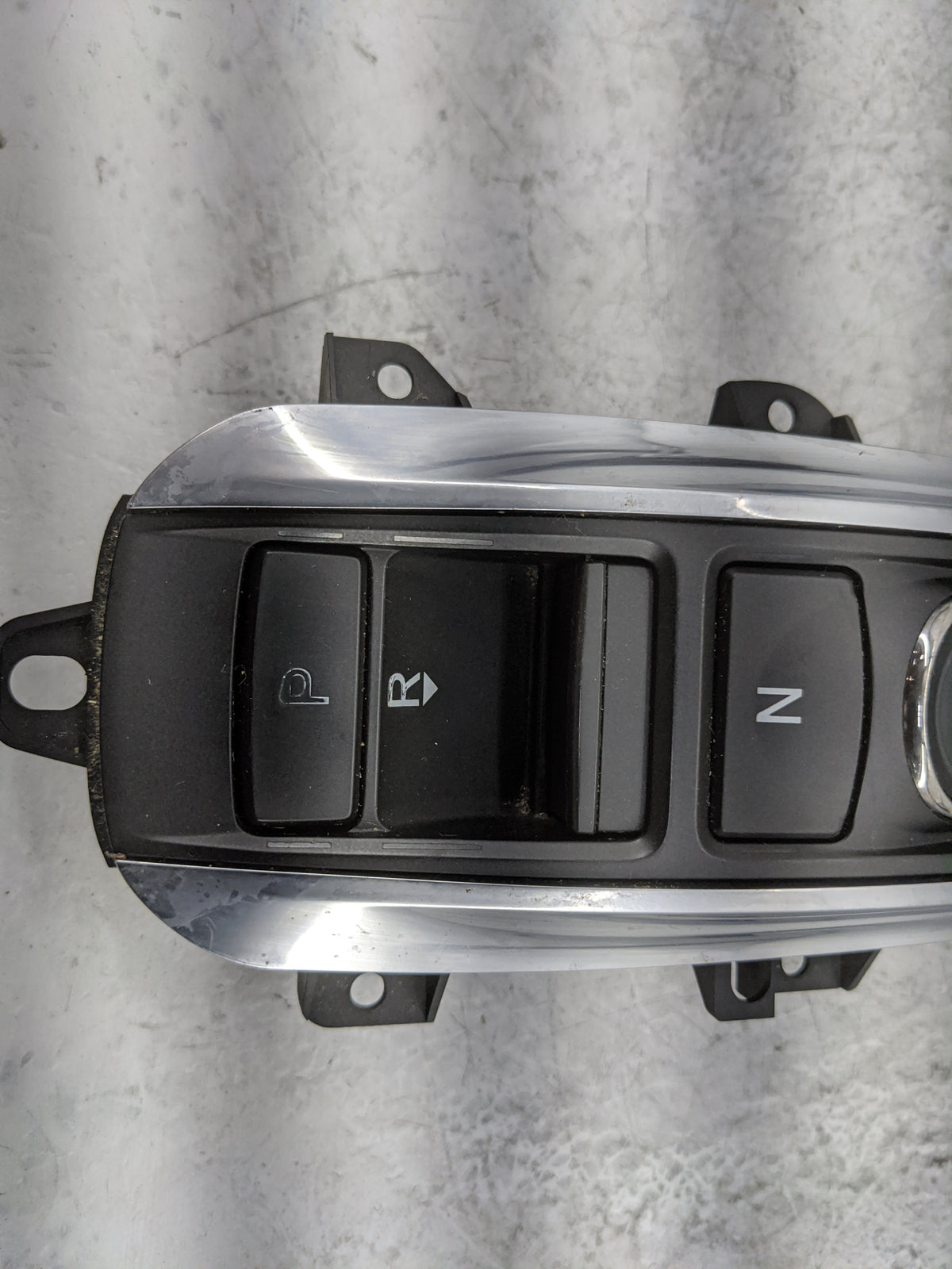 2017 Acura Mdx Floor Console Assembly Shifter - Oemusedautoparts1.com
