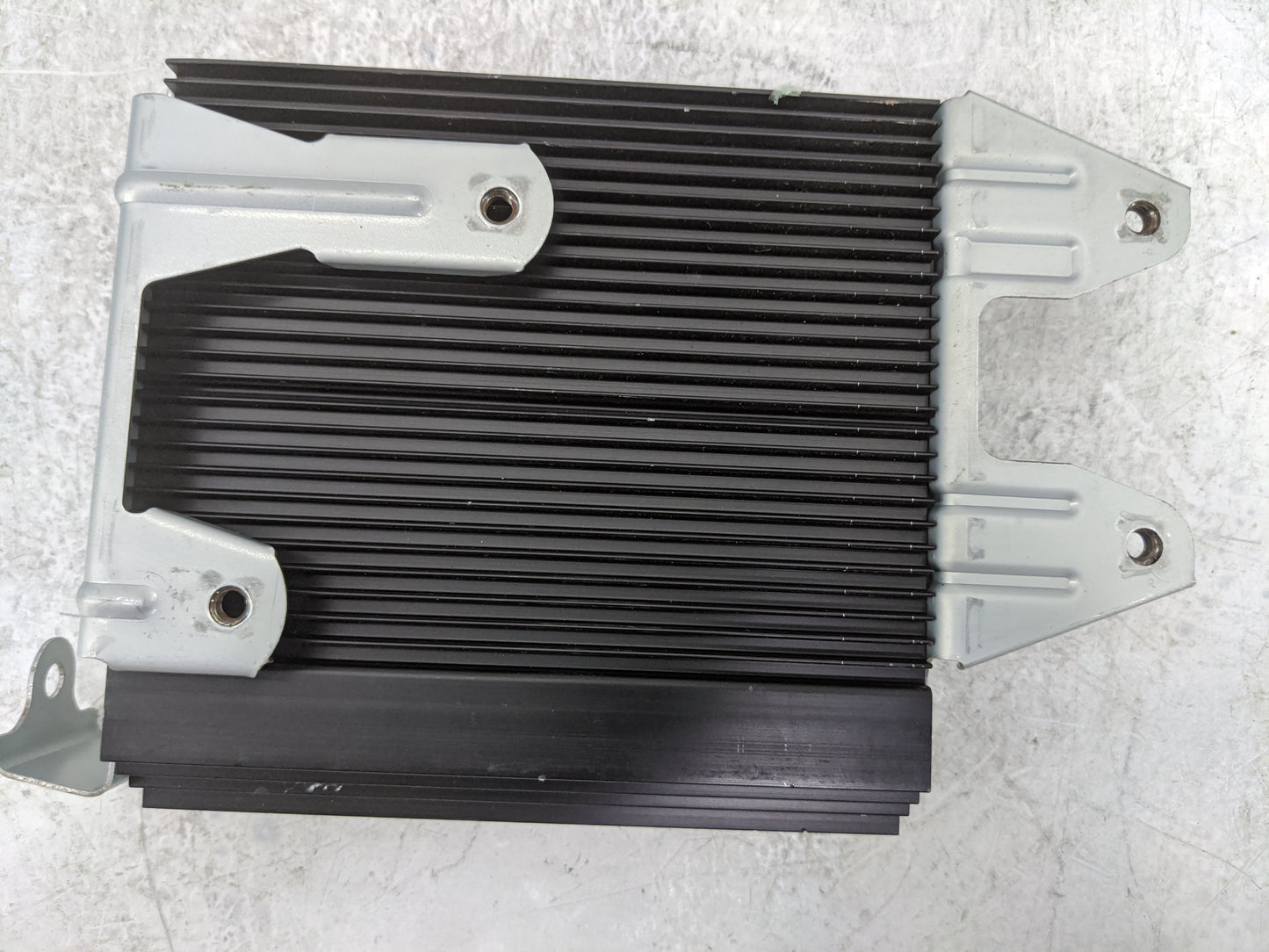 2017-2017 Acura Mdx Radio Speaker Amplifier - Oemusedautoparts1.com