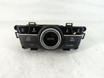 compare product 2014-2020 Acura Mdx Climate Control Module Temperature AC/Heater Replacement P/N:57520777 7725ATZ5 Fits OEM Used Auto Parts