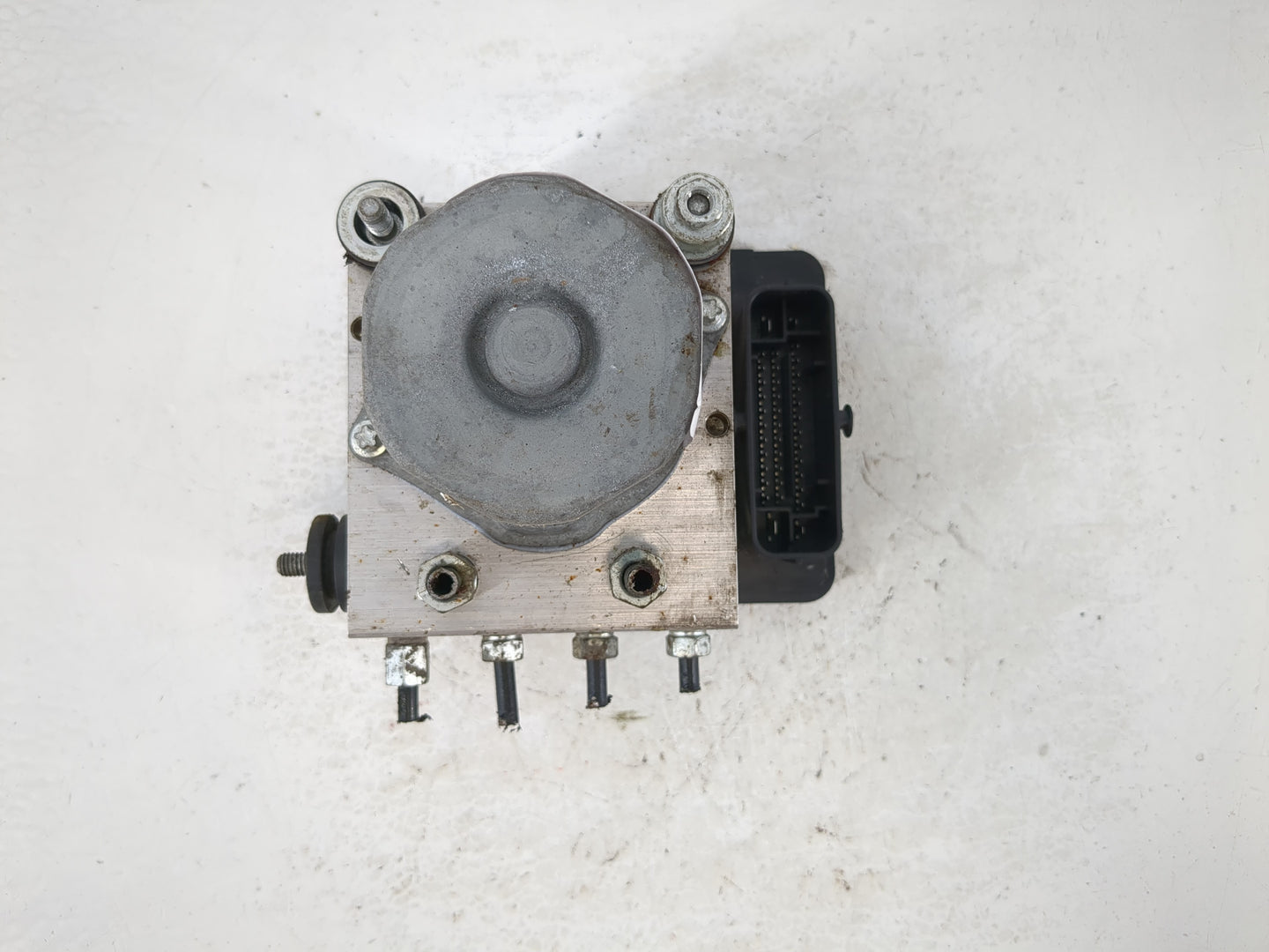 2016-2018 Acura Rdx ABS Pump Control Module Replacement P/N:R7 634286 Fits Fits 2016 2017 2018 OEM Used Auto Parts - Oemused