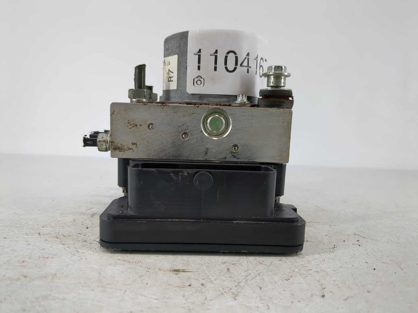 2016-2018 Acura Rdx ABS Pump Control Module Replacement P/N:R7 634286 Fits Fits 2016 2017 2018 OEM Used Auto Parts - Oemused