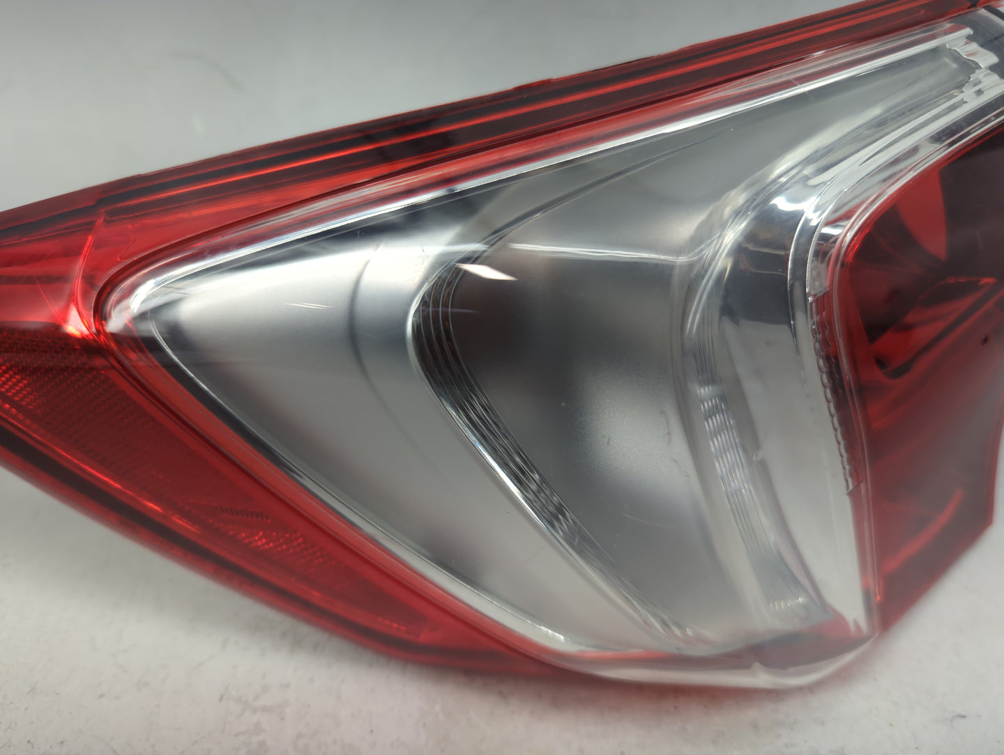 2016-2018 Acura Rdx Tail Light Assembly Driver Left OEM Fits Fits 2016 2017 2018 OEM Used Auto Parts - Oemusedautoparts1.com